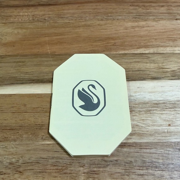 Swarovski Dark Emerald Green Crystal Arm Embellished Rectangular Sunglasses NEW - Picture 13 of 13